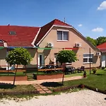Garden * Budapeszt