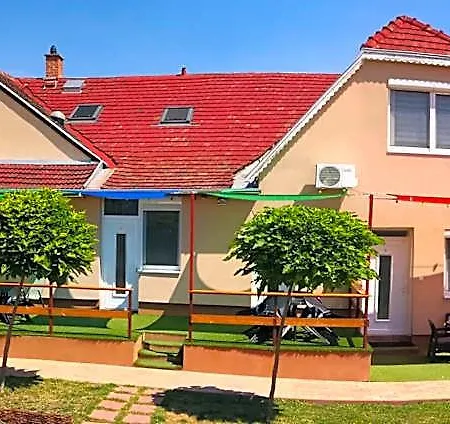 Garden * Βουδαπέστη