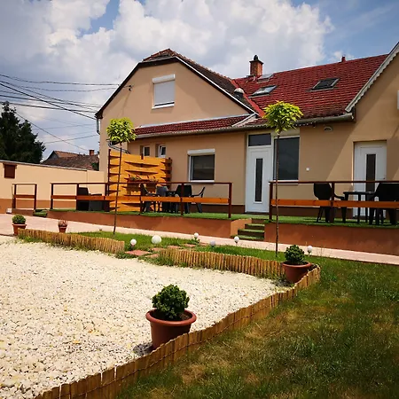 Lejlighed Garden *